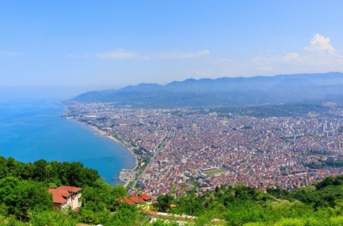 Ordu'da keşfedilmesi gereken 10 gözde nokta: doğal güzellikler, tarihi yapılar ve eşsiz manzaralar.