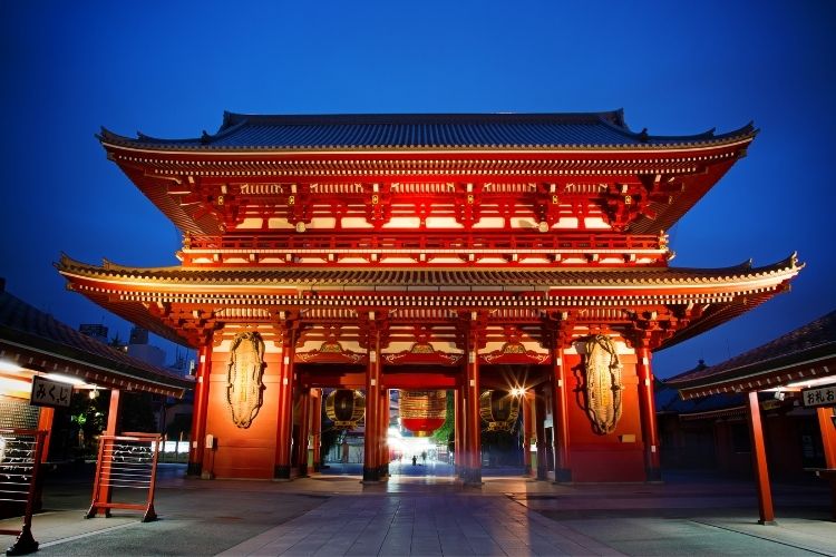 Sensoji Tapınağı'nın Asakusa bölgesindeki görüntüsü