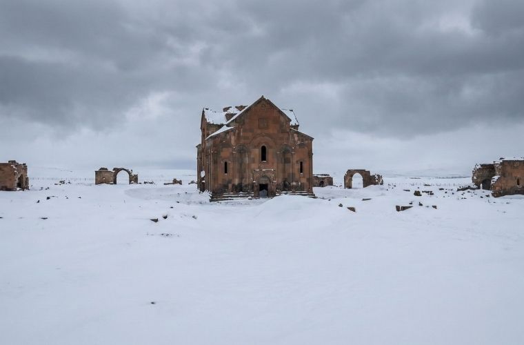 Kars gezilecek yerler Ani Harabeleri ve kış turizmi finali