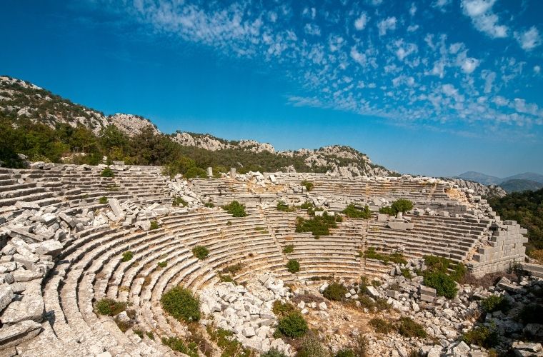 Termessos Antik Kenti tiyatro manzarası